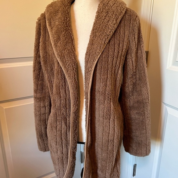 Shein brown over sized teddy jacket coat - Picture 4 of 4